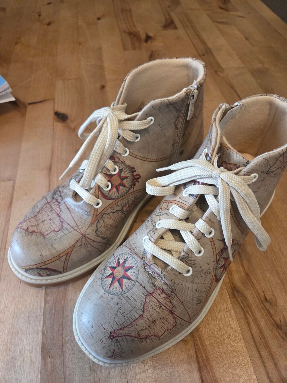 DOGO Vegan Leather Map Print Lace-Up Zipper Ankle Boots Size Size 9